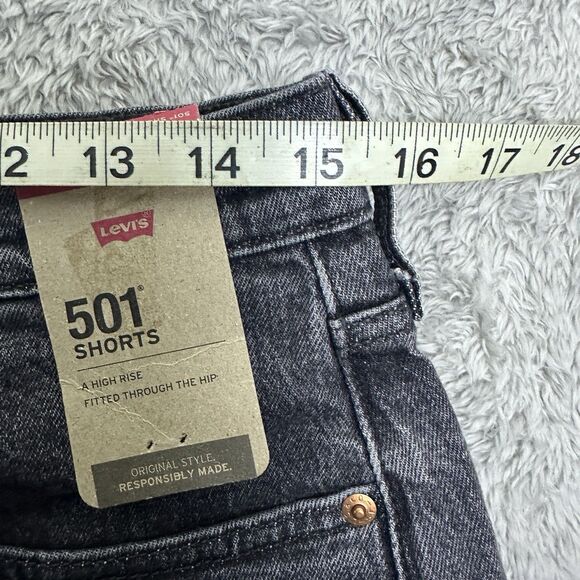 Levi's‎ Womens 501 Denim Shorts Black Raw Hem High Rise Size 31 Button Fly New - Picture 4 of 11